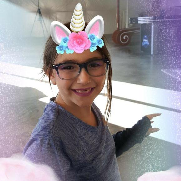 Meet your Posher, Cindy - Picture 1 of 1